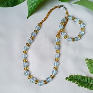 Set of glass beaded necklace and bracelet